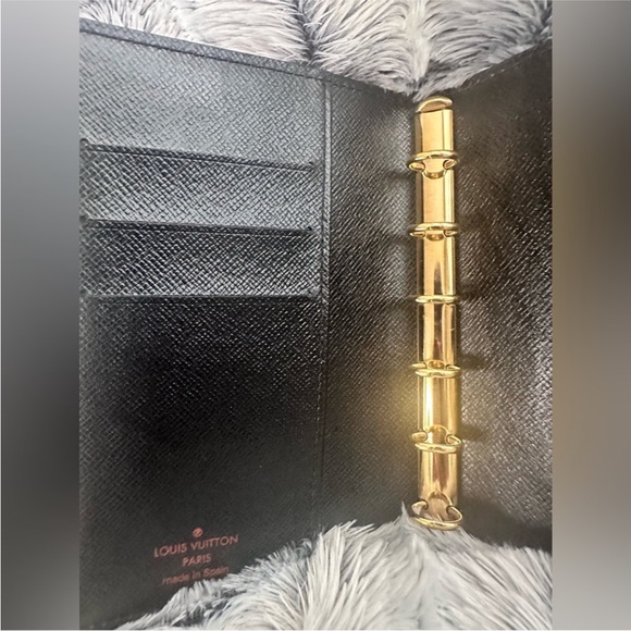 Louis Vuitton Scarlet Red Epi Leather Card Holder Agenda - Picture 13 of 16